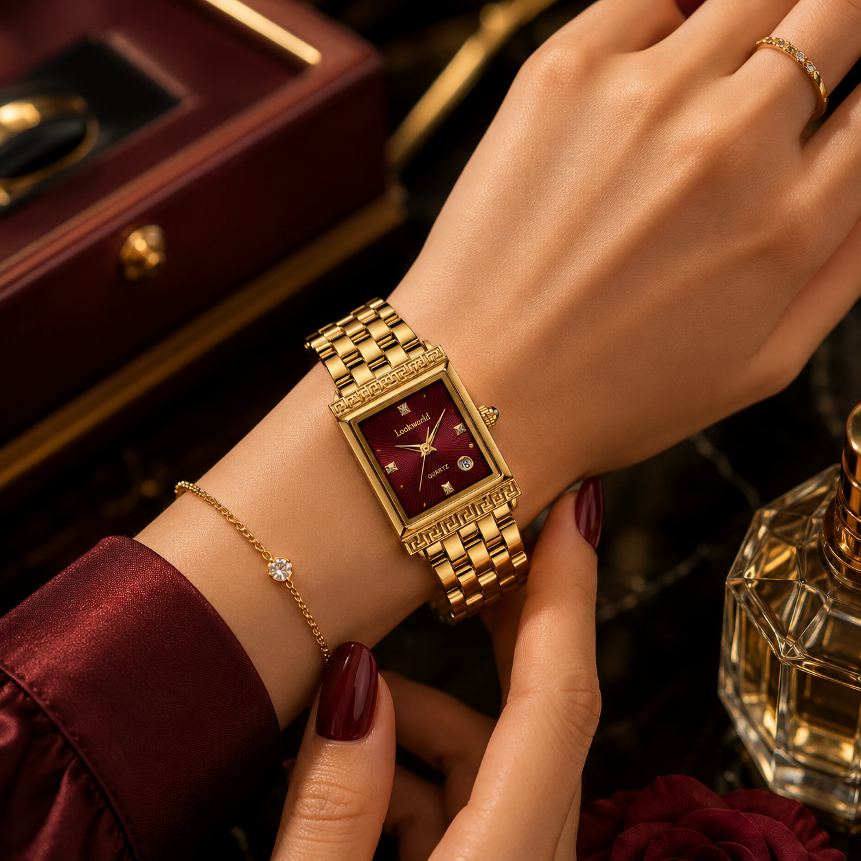 RELOJ LOOKWORLD DORADO DE DAMA - ELEGANCIA QUE IMPONE PRESENCIA