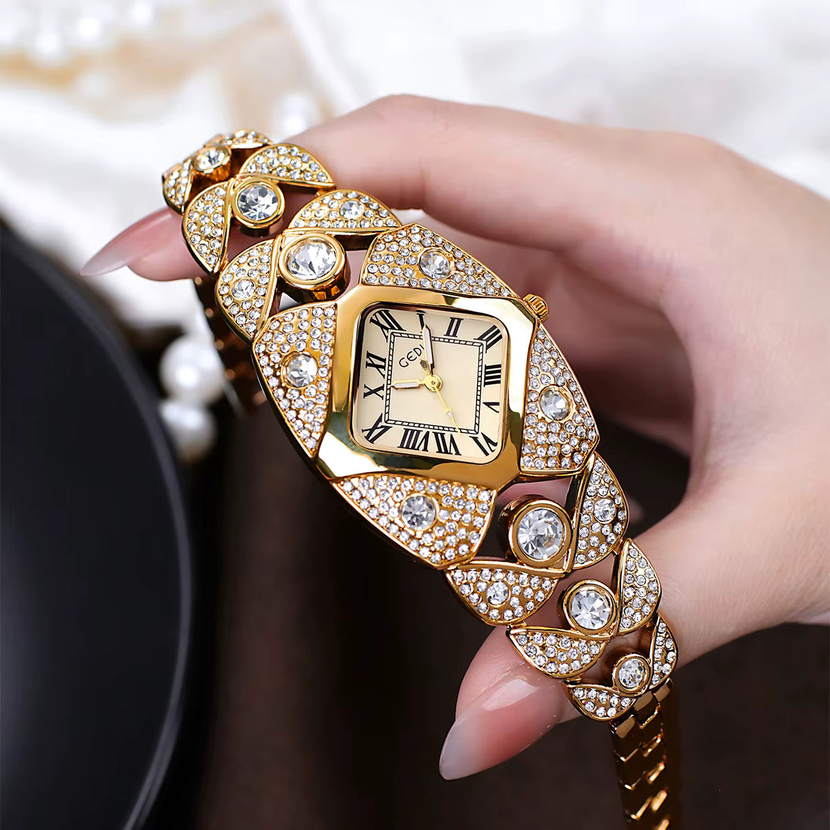 RELOJ GEDI: MÁS QUE UN RELOJ, UNA JOYA